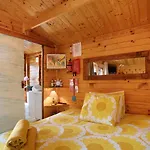 Casa rural Dinocamp *