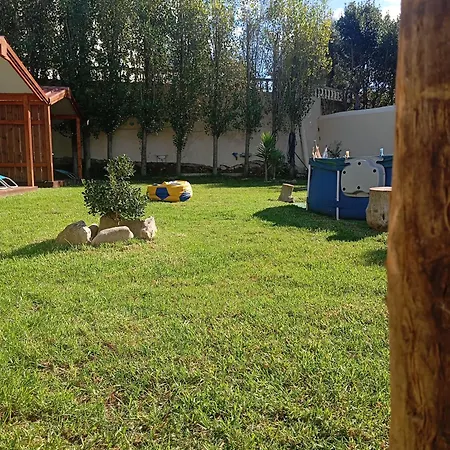 Dinocamp Country house