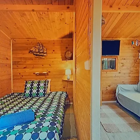 Dinocamp Country house